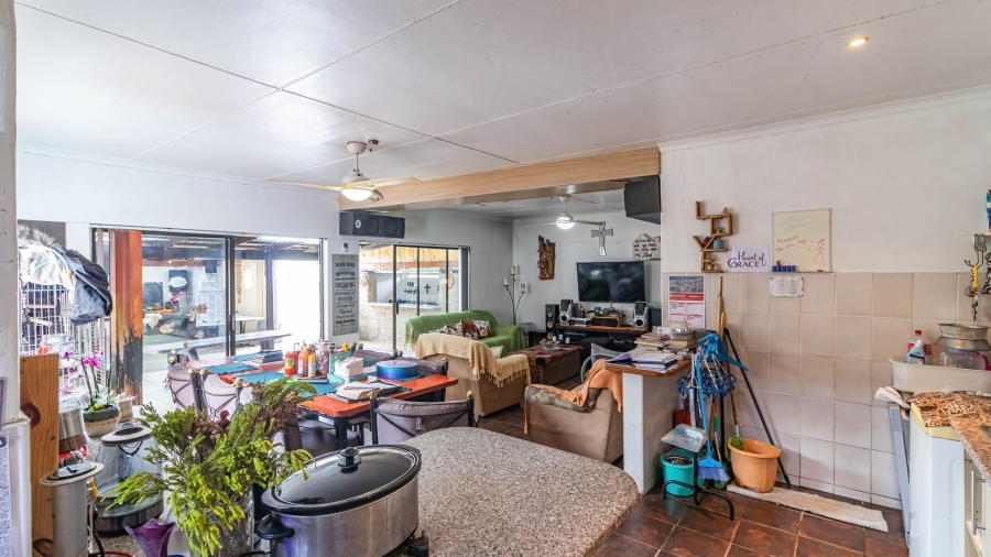 4 Bedroom Property for Sale in Cambridge Eastern Cape